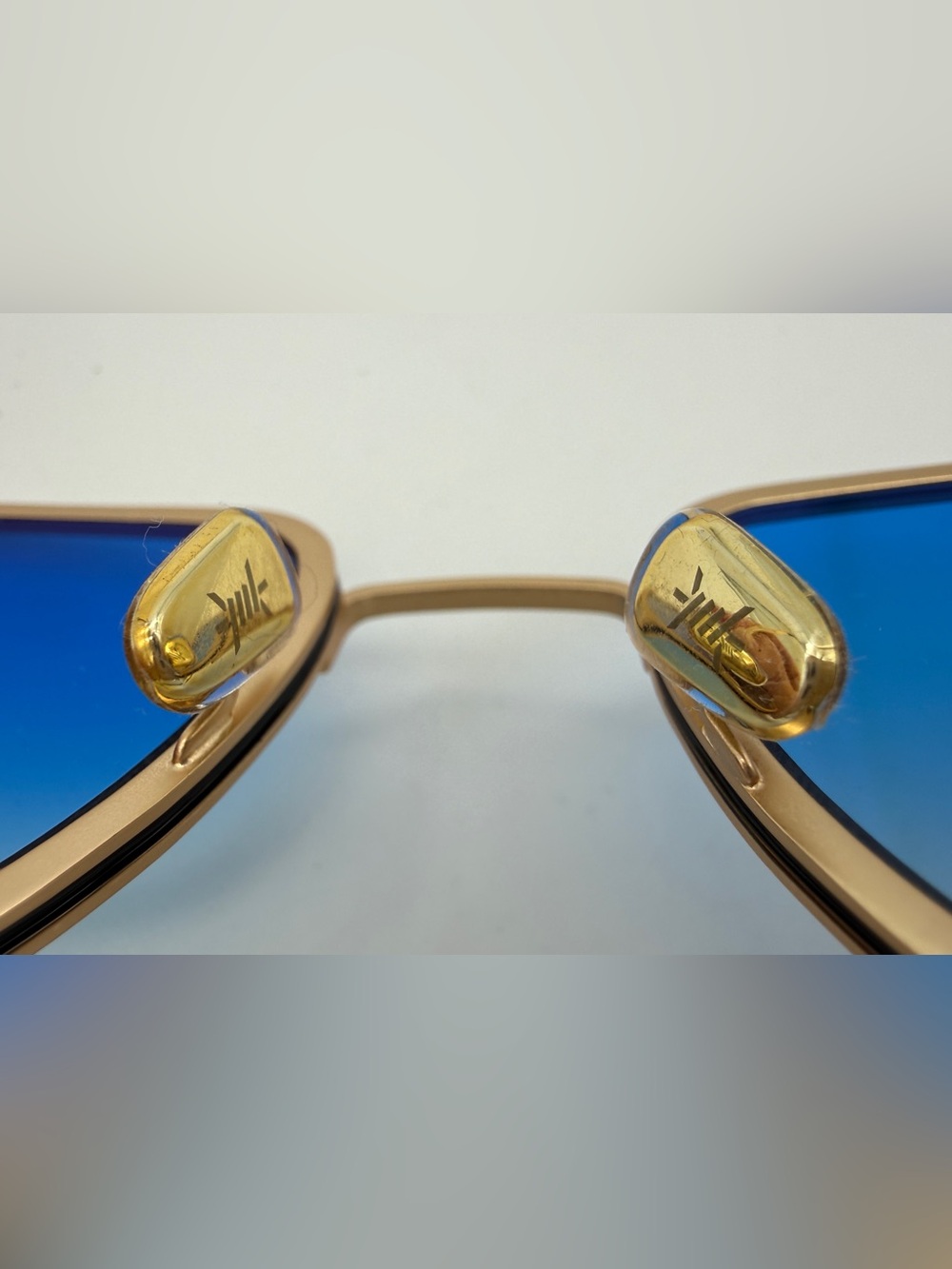 NWOT Bust Out Jimmy II Oro Gold Blue Gradient Sunglasses Made in Italy - Picture 5 of 6